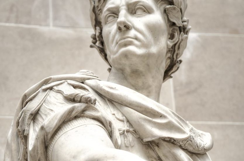 julius caesar marble statue